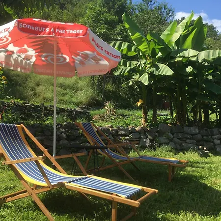 Lägenhet La Auarje: Avec Jardin & Terrasse *