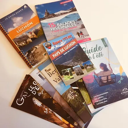 La Auarje: Avec Jardin&terrasse Cierp