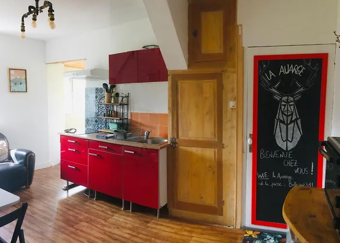 La Auarje: Avec Jardin & Terrasse